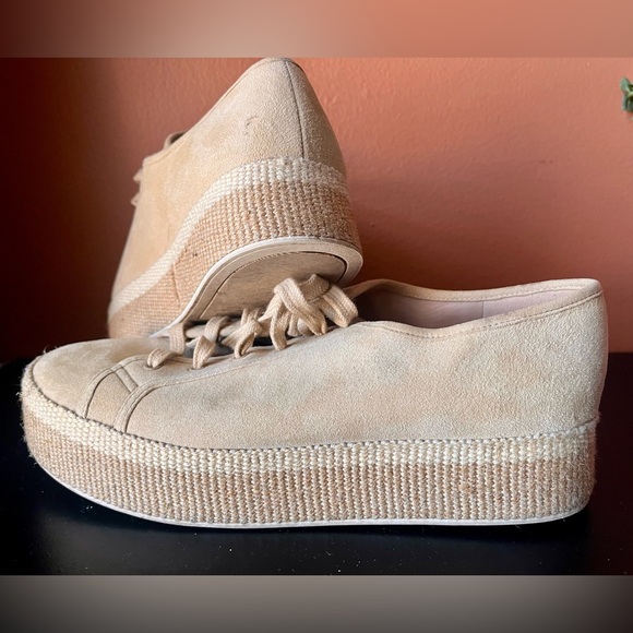 Vince Shoes - Vince Beige Platform Sneakers